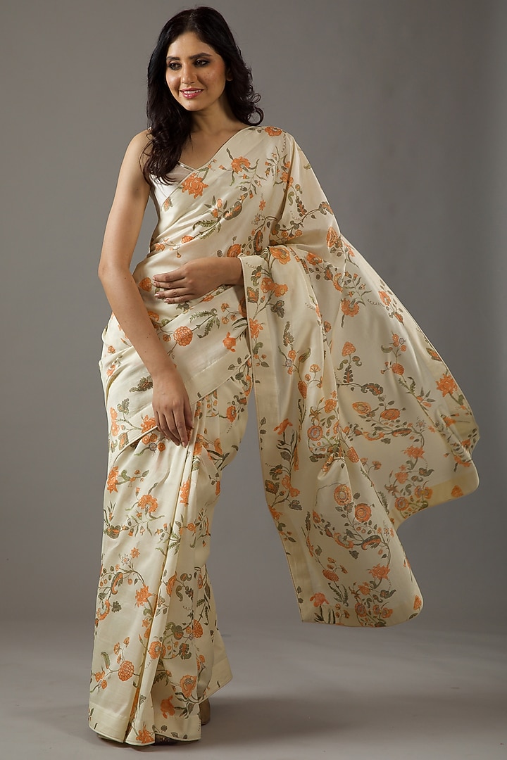 Ivory Silk Chanderi Printed Wedding Saree Set by Rohit Bal at Pernia's Pop Up Shop