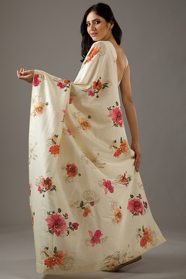 Ivory Silk Chanderi Printed Wedding Saree Set by Rohit Bal at Pernia's Pop Up Shop