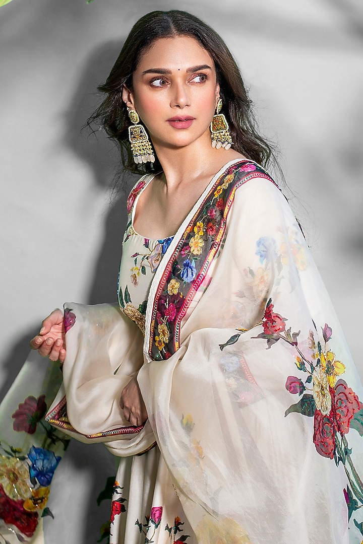 Ivory Chanderi Floral Printed Bridal Anarkali Set by Rohit Bal at Pernia's Pop Up Shop