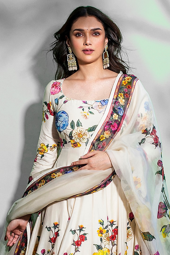Ivory Chanderi Floral Printed Bridal Anarkali Set by Rohit Bal at Pernia's Pop Up Shop