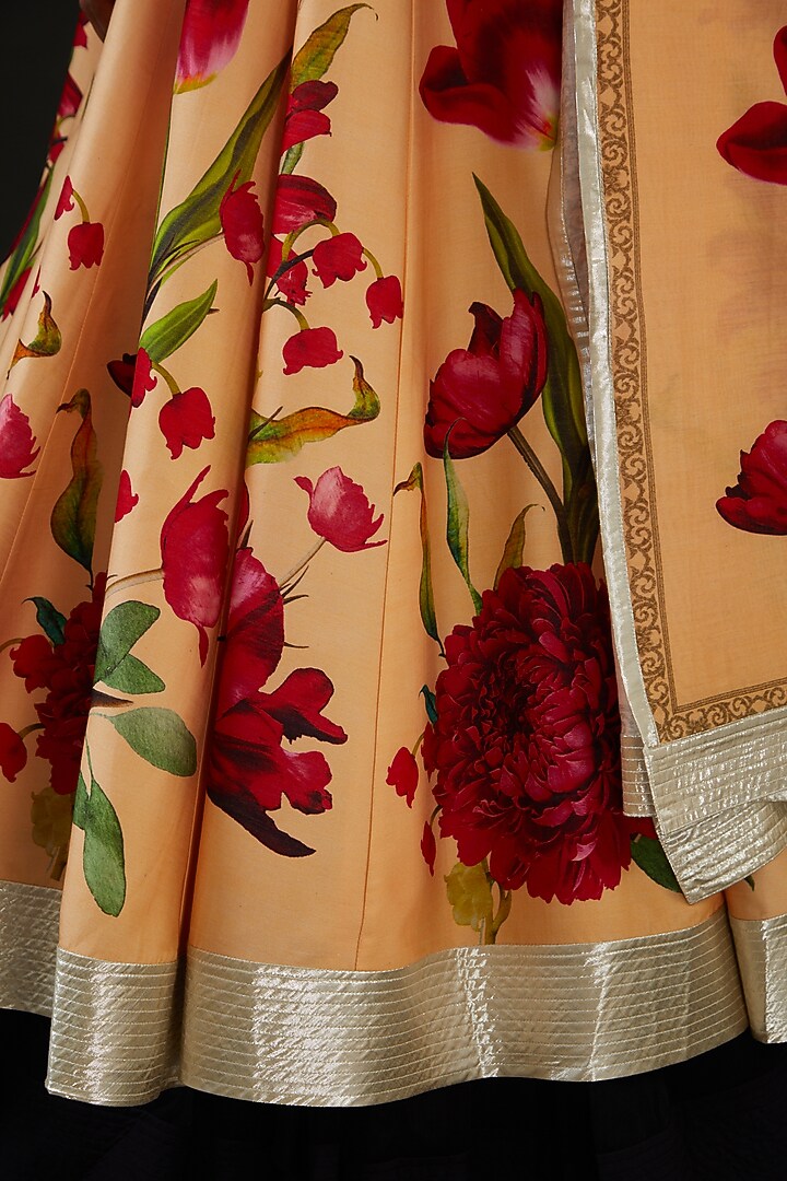 Peach Chanderi Silk Printed Wedding Anarkali Set by Rohit Bal at Pernia's Pop Up Shop