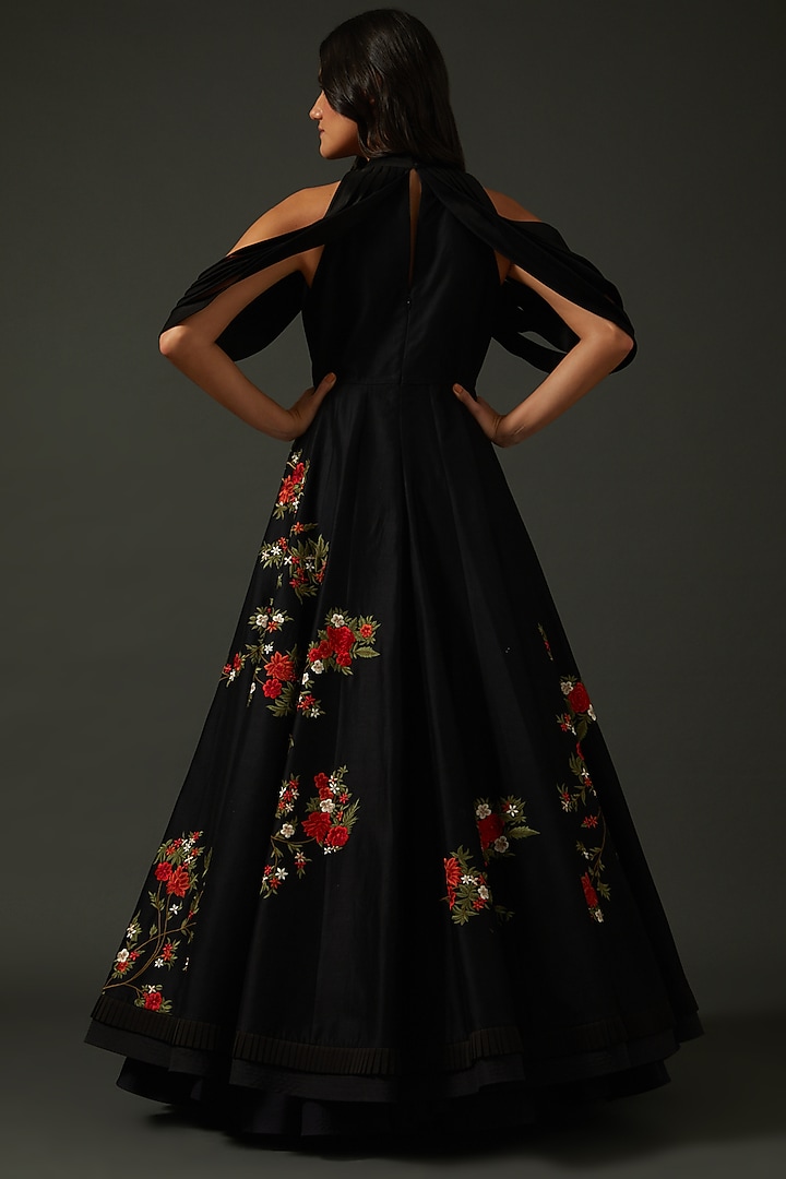 Black Embroidered Wedding Anarkali Set by Rohit Bal at Pernia's Pop Up Shop