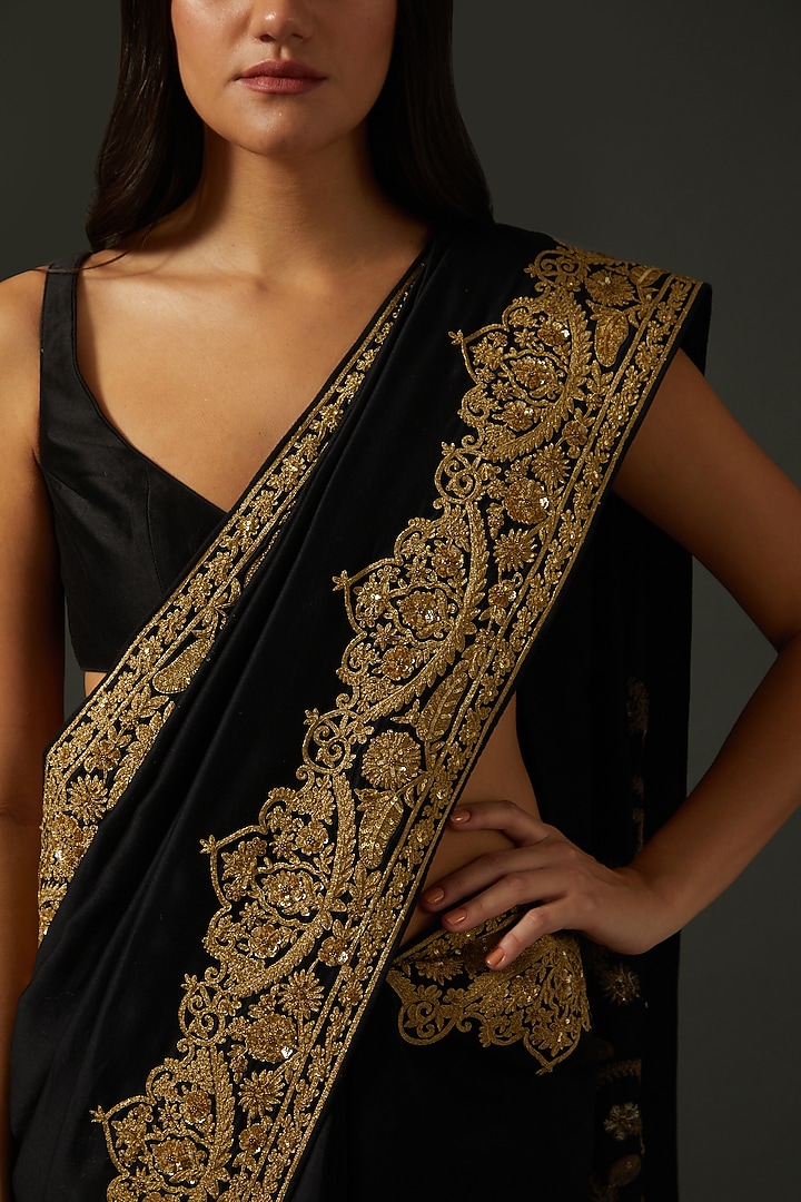 Black Chanderi Silk Embroidered Bridal Saree Set by Rohit Bal at Pernia's Pop Up Shop