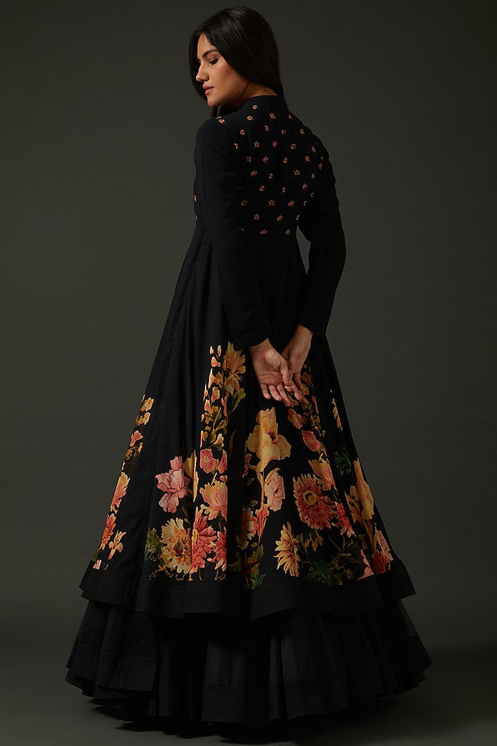 Black Digital Printed Wedding Anarkali Set by Rohit Bal at Pernia's Pop Up Shop