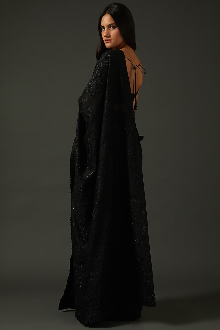 Black Chanderi Embroidered Reception Saree Set by Rohit Bal at Pernia's Pop Up Shop