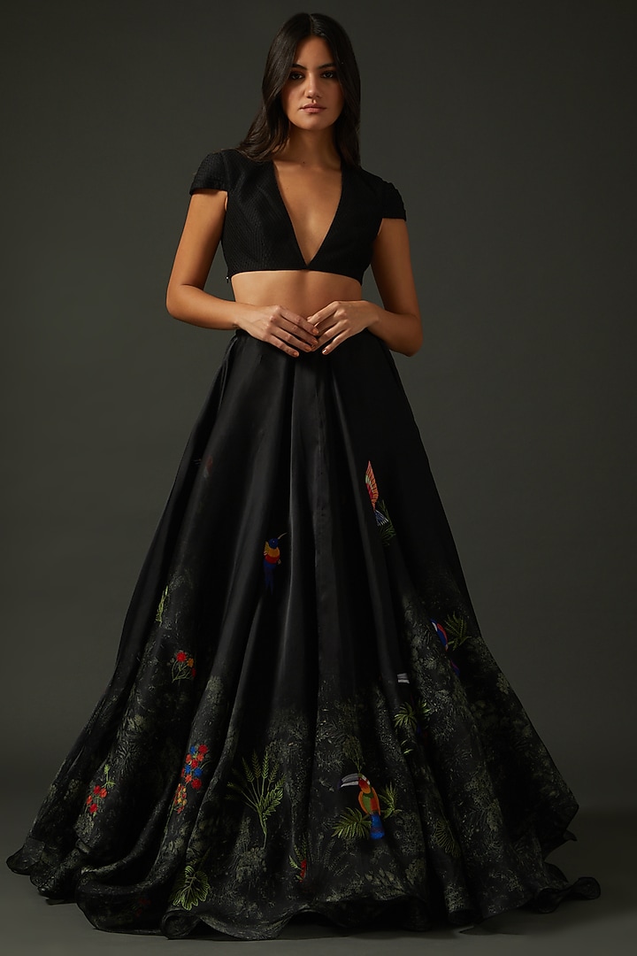 Black Digital Printed Wedding Lehenga Set by Rohit Bal at Pernia's Pop Up Shop