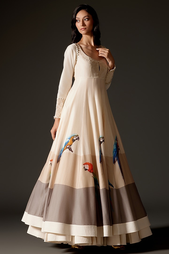 Ivory Chanderi Silk Digital Printed & Dori Embroidered Bridal Anarkali Set by Rohit Bal at Pernia's Pop Up Shop