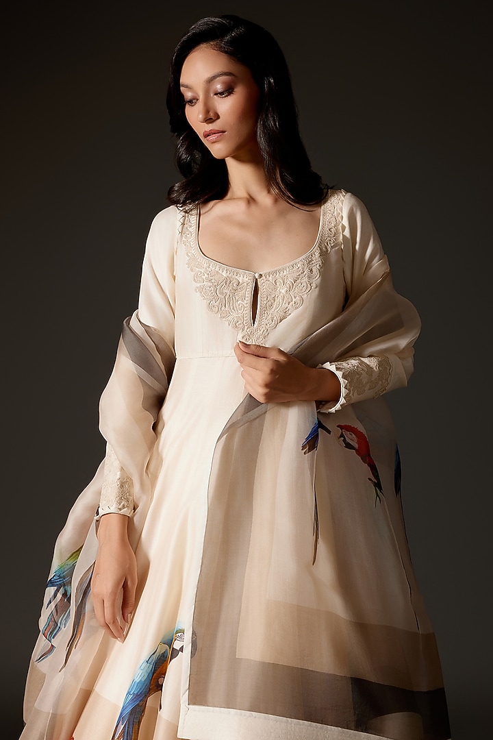 Ivory Chanderi Silk Digital Printed & Dori Embroidered Bridal Anarkali Set by Rohit Bal at Pernia's Pop Up Shop