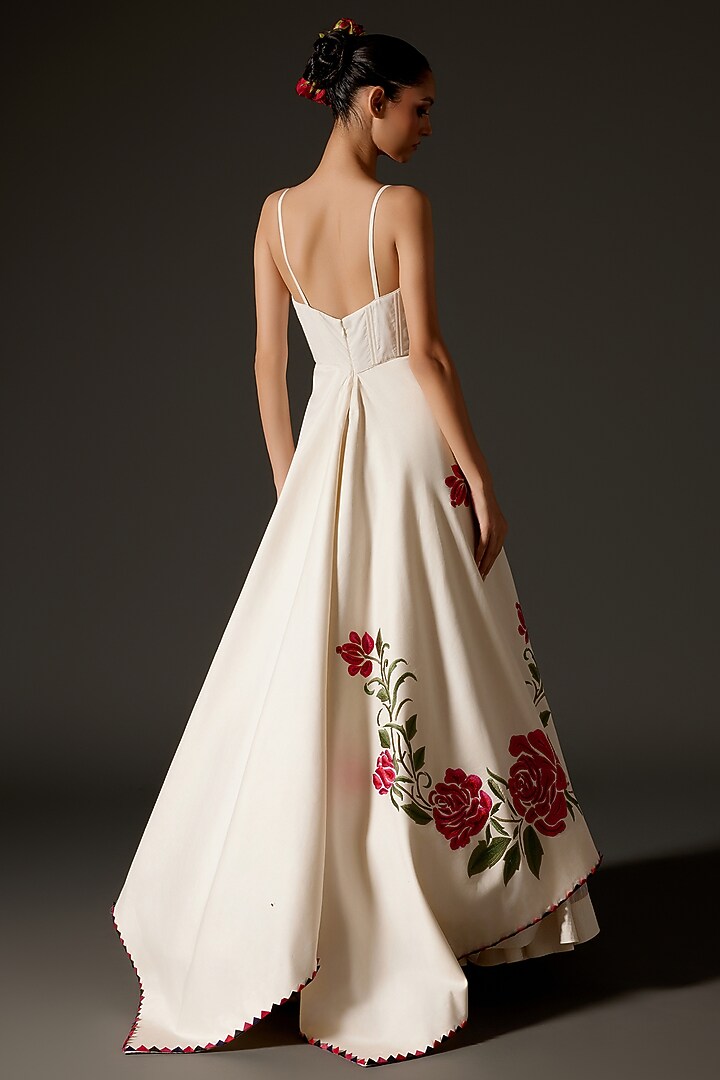 Ivory Chanderi Embroidered Bridal Anarkali Set by Rohit Bal at Pernia's Pop Up Shop