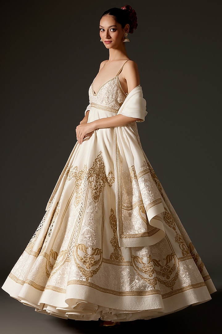 Ivory Chanderi Foil Printed Kalidar Bridal Anarkali Set by Rohit Bal at Pernia's Pop Up Shop