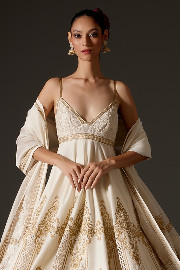 Ivory Chanderi Foil Printed Kalidar Bridal Anarkali Set by Rohit Bal at Pernia's Pop Up Shop