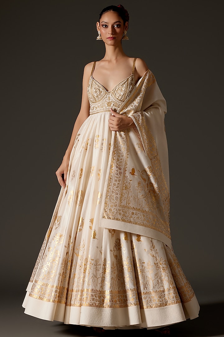 Ivory Chanderi Foil Printed & Aari Embroidered Kalidar Anarkali Set by Rohit Bal at Pernia's Pop Up Shop