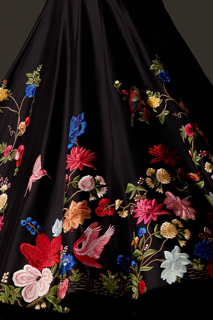 Black Chanderi Hand Embroidered Bridal Anarkali Set by Rohit Bal at Pernia's Pop Up Shop