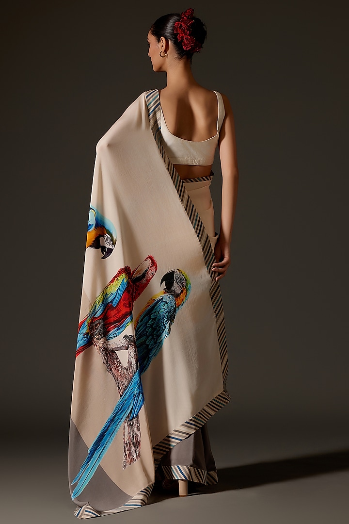 Ivory Crepe Digital Printed Wedding Saree Set by Rohit Bal at Pernia's Pop Up Shop