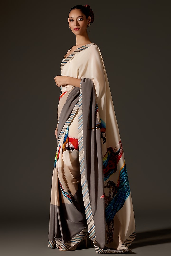Ivory Crepe Digital Printed Wedding Saree Set by Rohit Bal at Pernia's Pop Up Shop