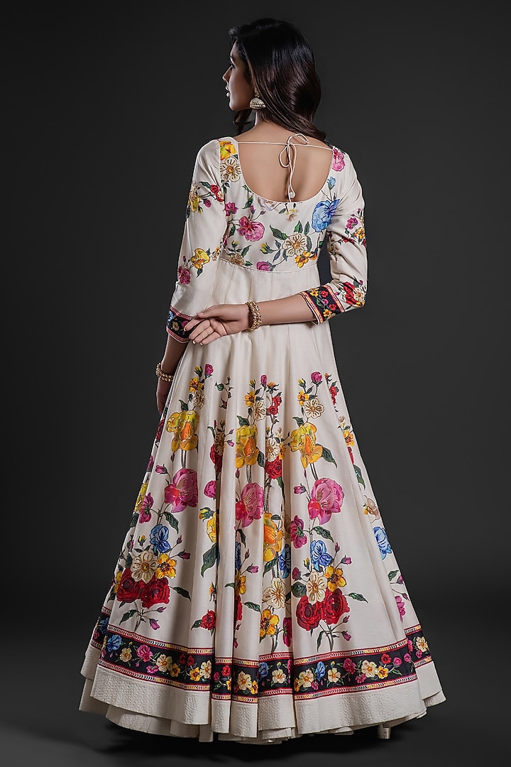 Ivory Chanderi Floral Digital Printed & Embroidered Bridal Anarkali Set by Rohit Bal at Pernia's Pop Up Shop