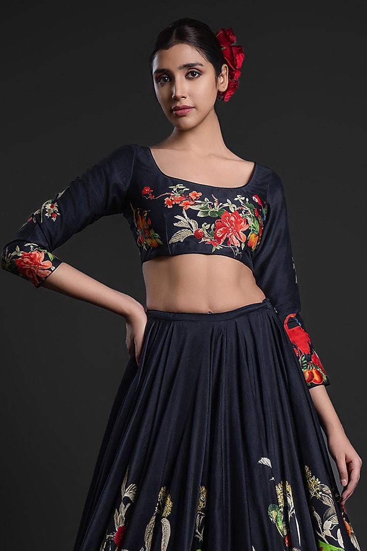 Black Chanderi Dye Printed & Hand Embroidered Wedding Lehenga Set by Rohit Bal at Pernia's Pop Up Shop