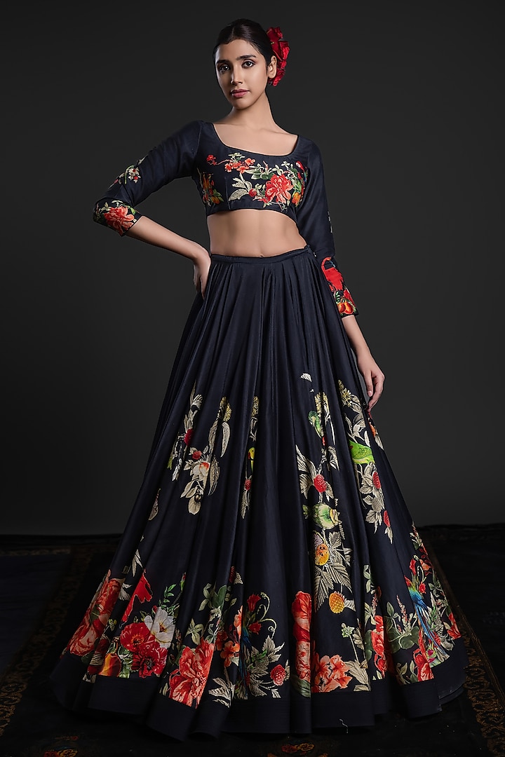 Black Chanderi Dye Printed & Hand Embroidered Wedding Lehenga Set by Rohit Bal at Pernia's Pop Up Shop