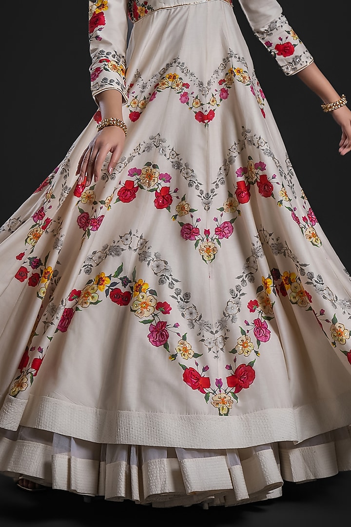 Ivory Chanderi Dye Printed & Hand Embroidered Bridal Anarkali Set by Rohit Bal at Pernia's Pop Up Shop