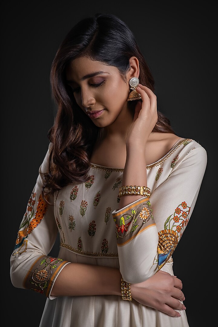 Ivory Chanderi Dye Printed & Hand Embroidered Bridal Anarkali Set by Rohit Bal at Pernia's Pop Up Shop