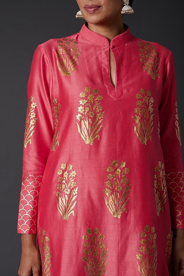 Coral Pink Block Printed Kurta Set by Balance by Rohit Bal at Pernia's Pop Up Shop