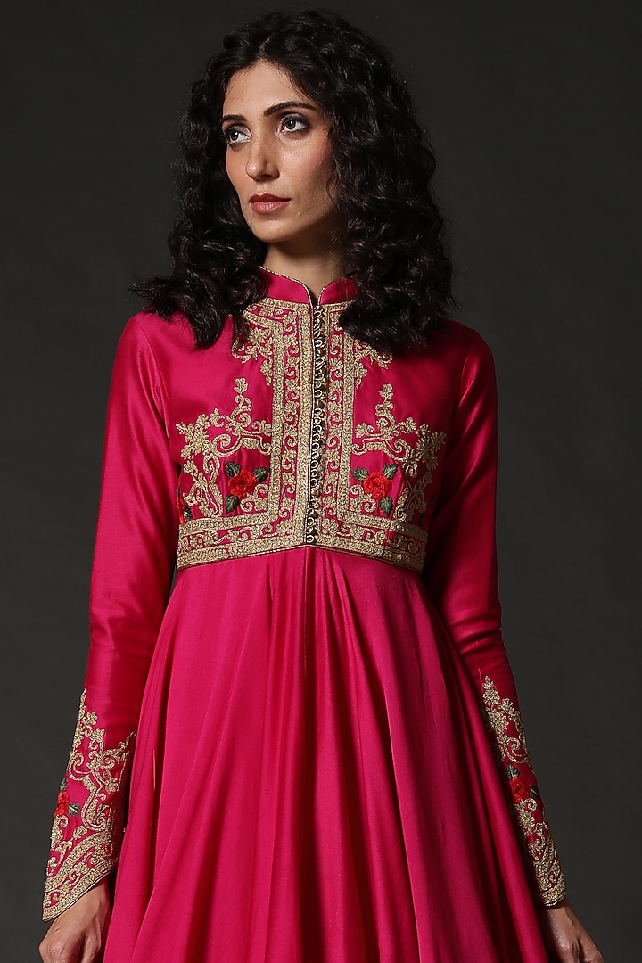 Fuchsia Embroidered Wedding Anarkali Set by Rohit Bal at Pernia's Pop Up Shop