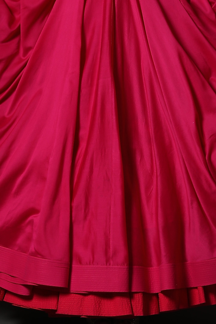 Fuchsia Embroidered Wedding Anarkali Set by Rohit Bal at Pernia's Pop Up Shop