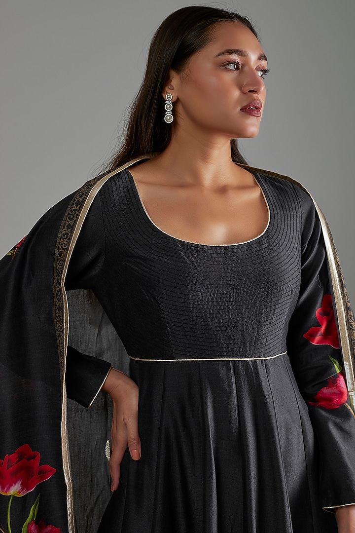 Black Printed Wedding Anarkali Set by Rohit Bal at Pernia's Pop Up Shop