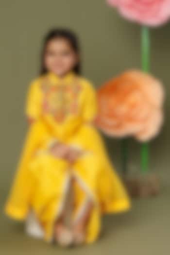Yellow Embroidered Kurta Set For Girls by BAL BACHCHE by ROHIT BAL