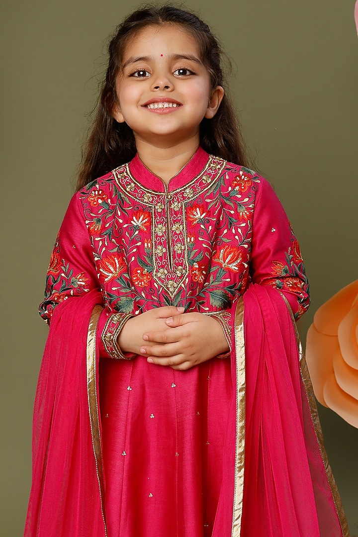 Fuchsia Floral Embroidered Anarkali Set For Girls by BAL BACHCHE by ROHIT BAL at Pernia's Pop Up Shop