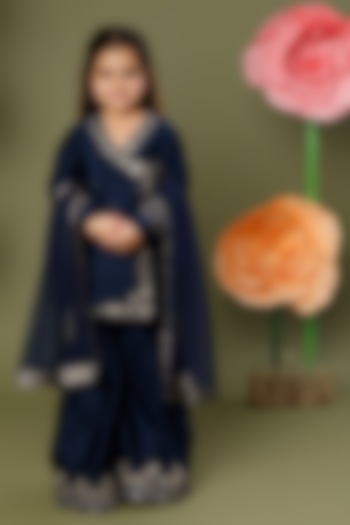Indigo Embroidered Kurta Set For Girls by BAL BACHCHE by ROHIT BAL