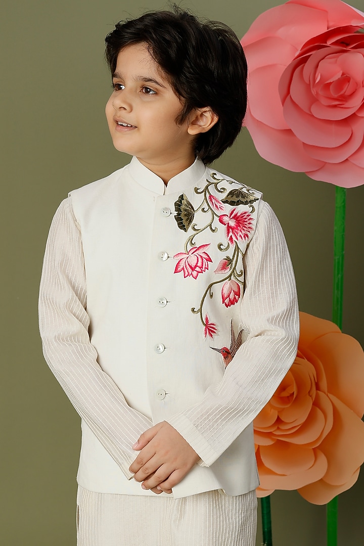 Ivory Embroidered Bundi Jacket With Kurta Set For Boys by BAL BACHCHE by ROHIT BAL at Pernia's Pop Up Shop
