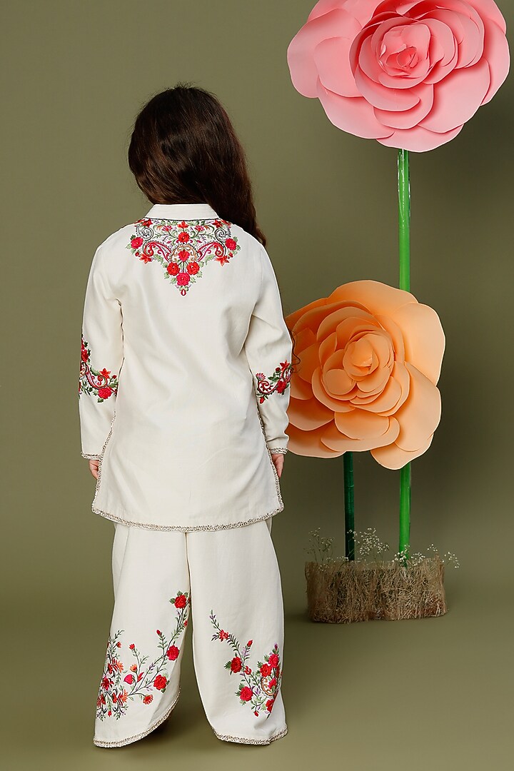Ivory Chanderi Floral Embroidered Kurta Set For Girls by BAL BACHCHE by ROHIT BAL at Pernia's Pop Up Shop