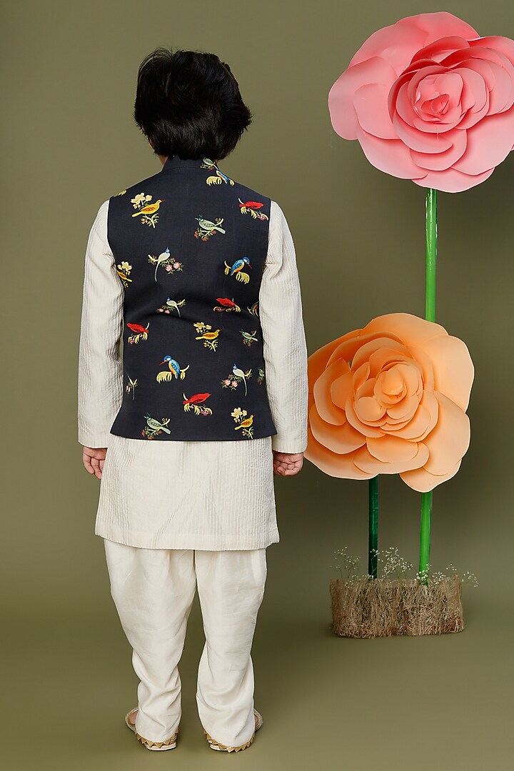 Black Printed Bundi Jacket For Boys by BAL BACHCHE by ROHIT BAL at Pernia's Pop Up Shop