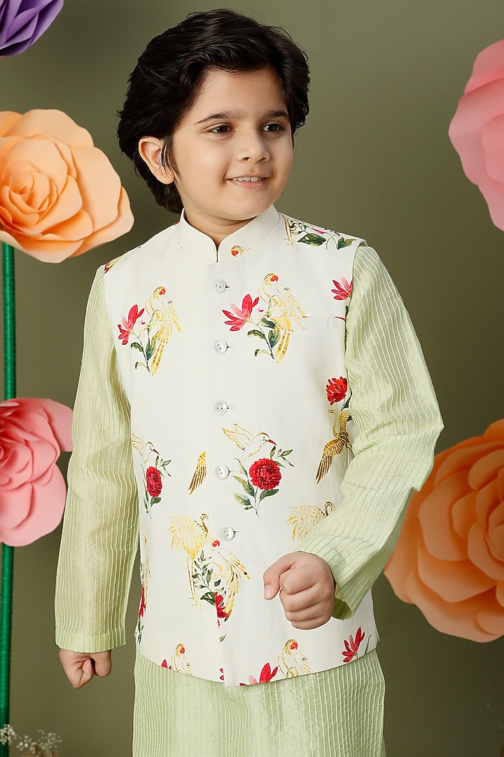 Ivory Linen Printed Bundi Jacket For Boys by BAL BACHCHE by ROHIT BAL at Pernia's Pop Up Shop