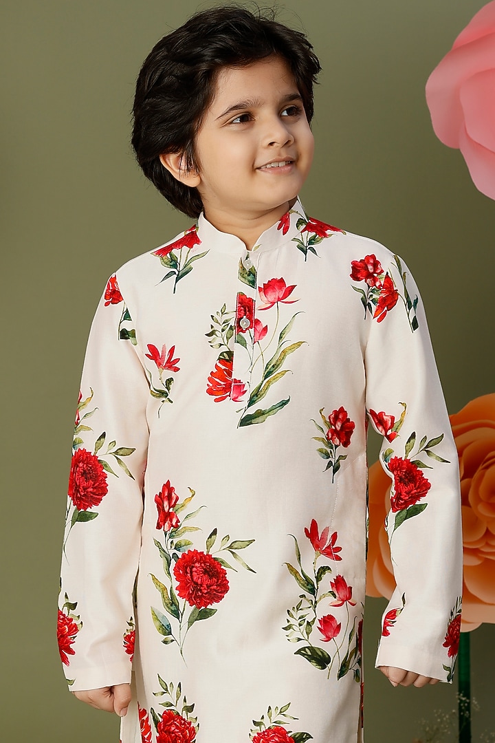 Ivory Floral Digital Printed Kurta Set For Boys by BAL BACHCHE by ROHIT BAL at Pernia's Pop Up Shop