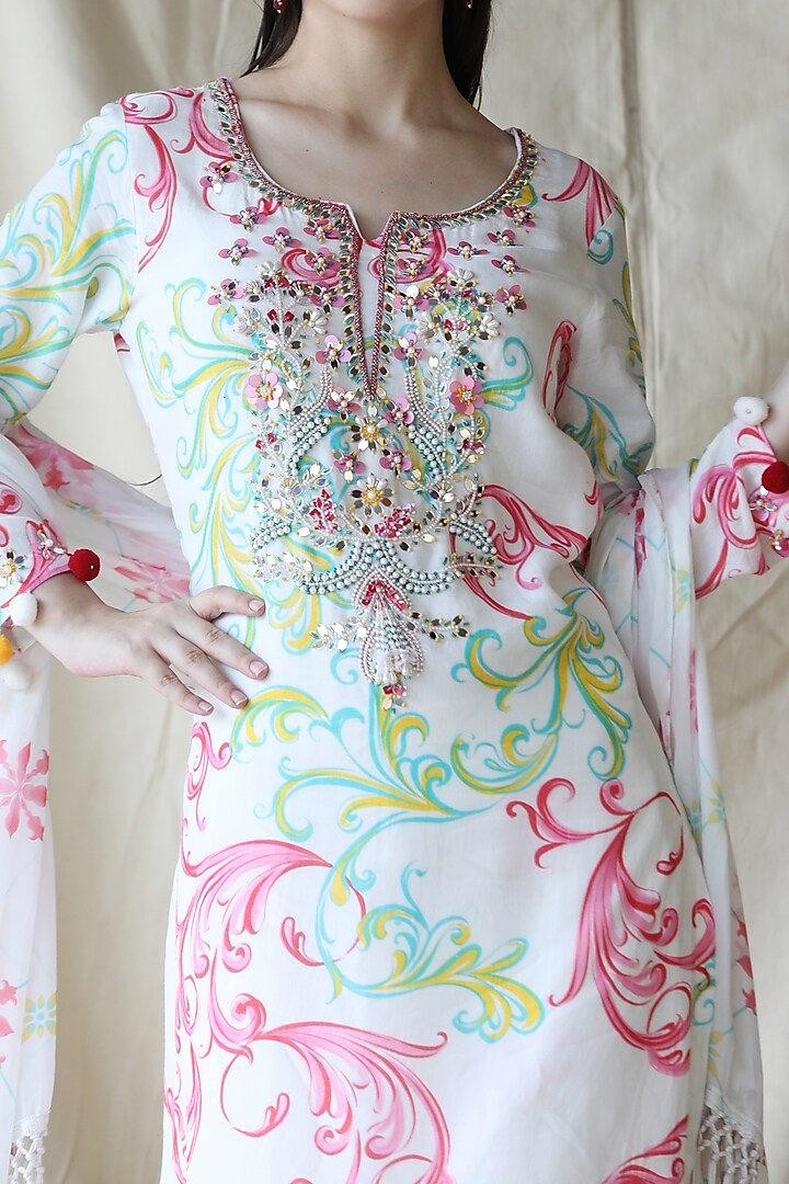 White Printed Kurta Set by Rebecca Dewan at Pernia's Pop Up Shop