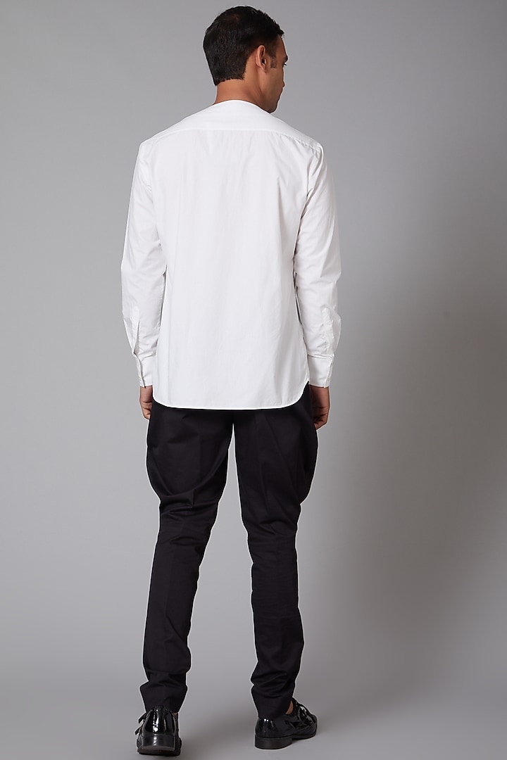 White Poplin Cheetah Embroidered Party Wear Shirt by Rohit Bal Men at Pernia's Pop Up Shop