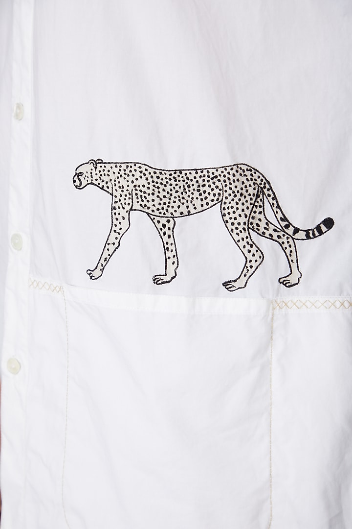 White Poplin Cheetah Embroidered Party Wear Shirt by Rohit Bal Men at Pernia's Pop Up Shop