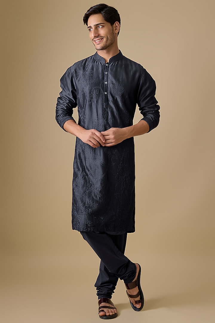 Navy Silk Embroidered Kurta Set by Rohit Bal Men at Pernia's Pop Up Shop