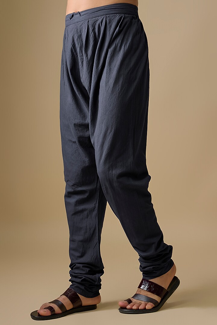 Navy Silk Embroidered Kurta Set by Rohit Bal Men at Pernia's Pop Up Shop