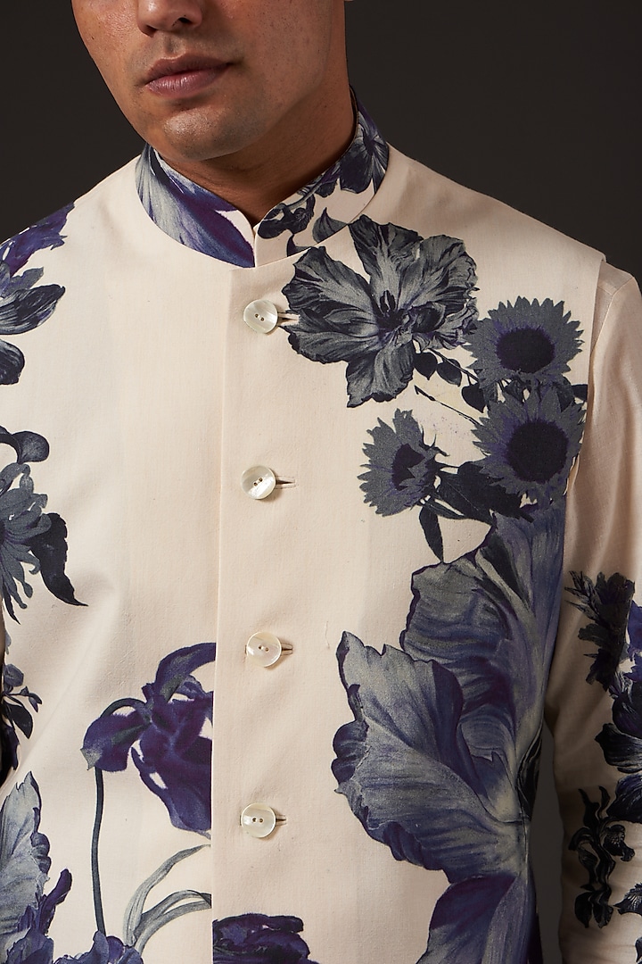 Ivory Floral Digital Printed Bundi Jacket by Balance by Rohit Bal Men at Pernia's Pop Up Shop