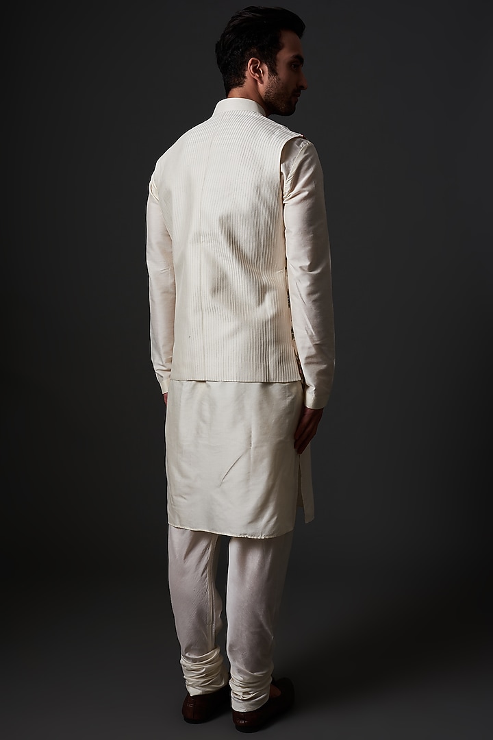 Ivory Linen Thread Embroidered Nehru Jacket by Rohit Bal Men at Pernia's Pop Up Shop