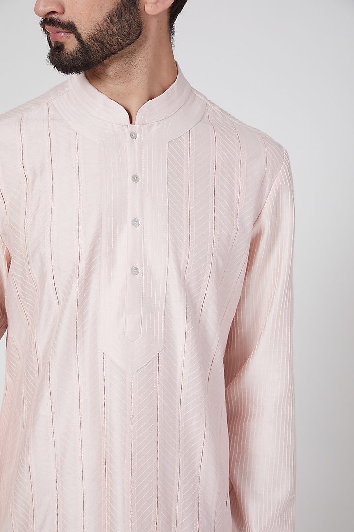 Powder Pink Chanderi Pintuck Kurta Set by Rohit Bal Men at Pernia's Pop Up Shop