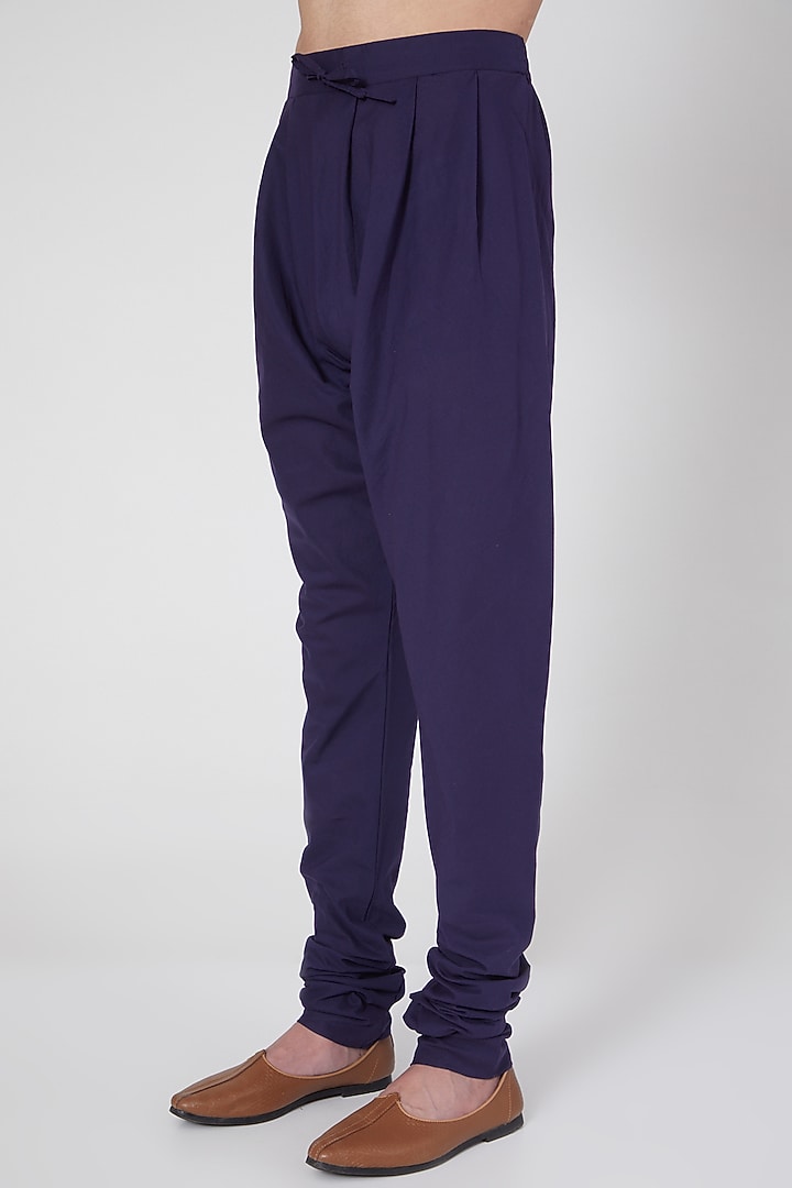 Indigo Blue Chanderi Pintucked Kurta Set by Rohit Bal Men at Pernia's Pop Up Shop