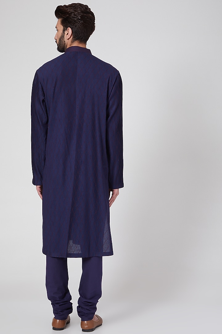Indigo Blue Chanderi Embroidered Kurta Set by Rohit Bal Men at Pernia's Pop Up Shop