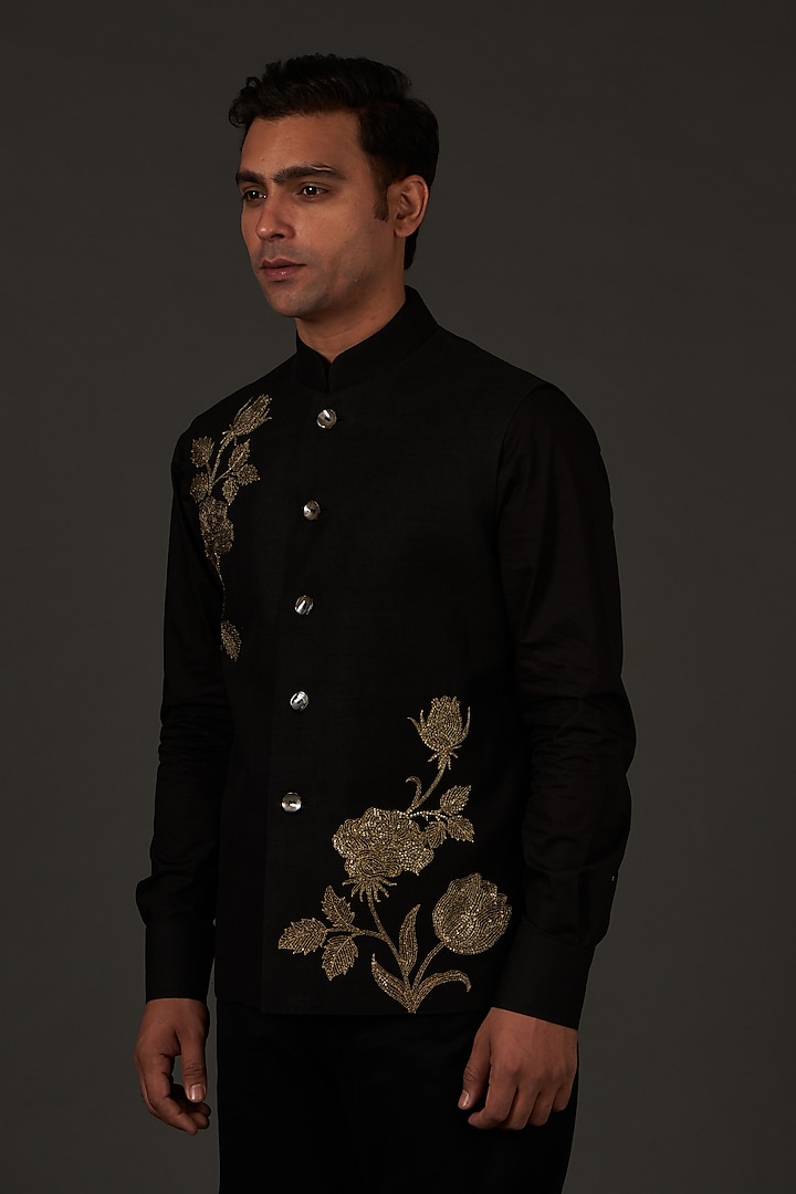 Black Linen Hand Embroidered Nehru Jacket by Rohit Bal Men at Pernia's Pop Up Shop