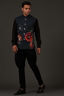 product-color-Black