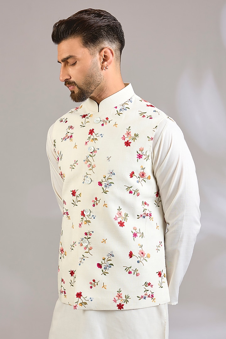 Ivory Matka Silk Bundi Jacket by Rohit Bal Men at Pernia's Pop Up Shop