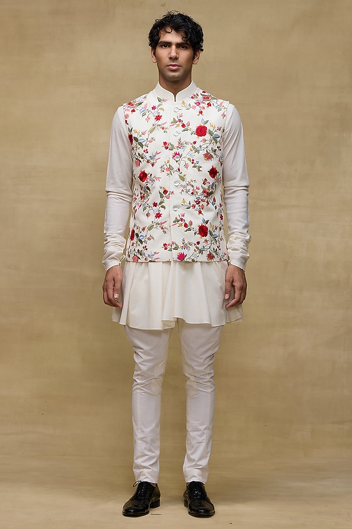 Ivory Matka Silk Bundi Jacket by Rohit Bal Men at Pernia's Pop Up Shop